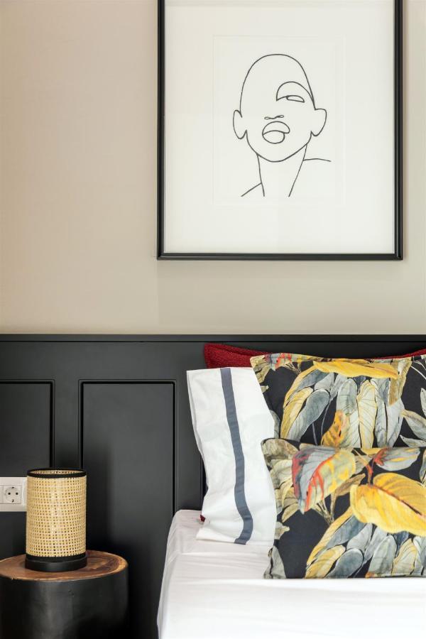 Andrews Luxury Suites Near The Airport 伊拉克利翁 外观 照片
